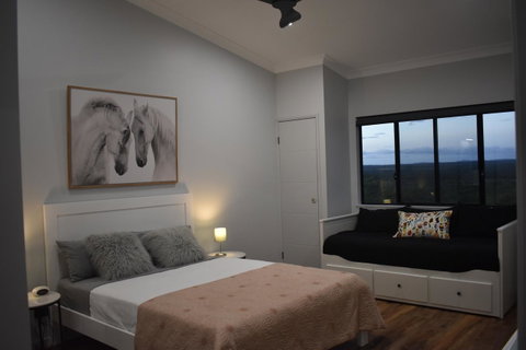 Ironbark House - Tourism Caloundra 1