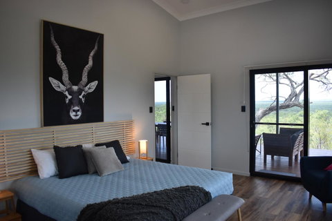 Ironbark House - Tourism Caloundra 10