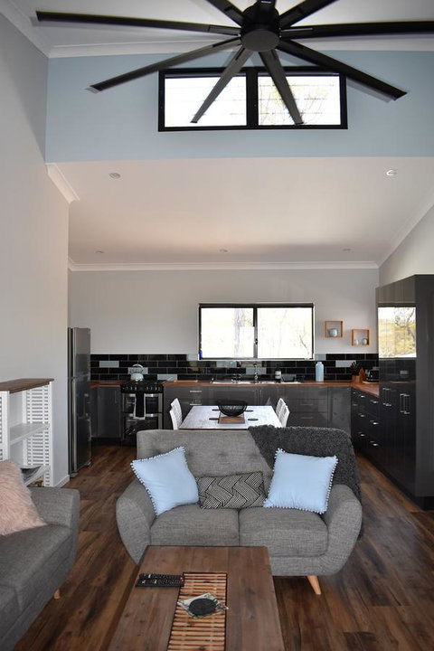 Ironbark House - Tourism Caloundra 18