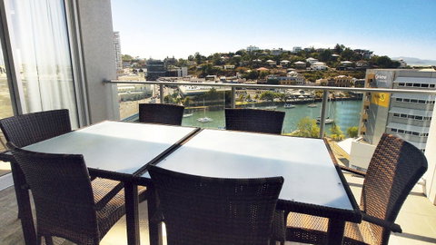 Oaks Townsville Gateway Suites - Tourism Caloundra 8