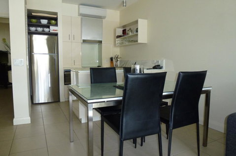 5231 BEACH CLUB PENTHOUSE - Tourism Caloundra 2