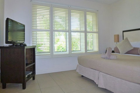 5231 BEACH CLUB PENTHOUSE - Tourism Caloundra 7