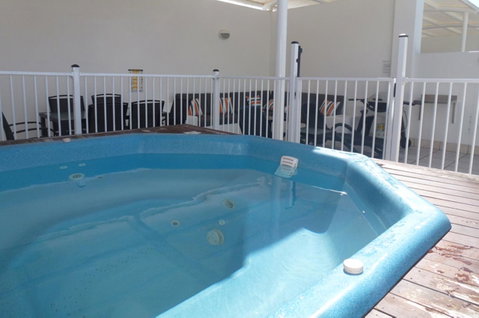5231 BEACH CLUB PENTHOUSE - Tourism Caloundra 13