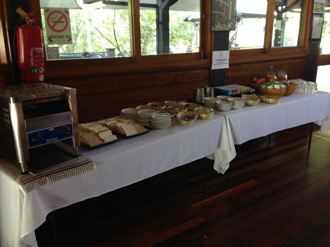 Fraser Island Retreat - Tourism Caloundra 3