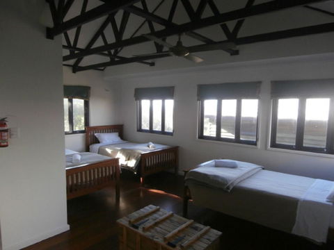 Fraser Island Retreat - Tourism Caloundra 29