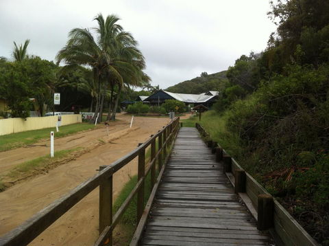 Fraser Island Retreat - Tourism Caloundra 15