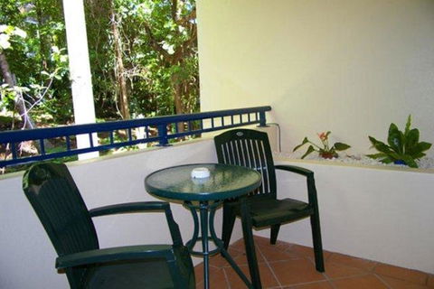 The Newport On Macrossan - Adults Only - Tourism Caloundra 5