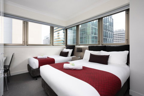 George Williams Hotel - Tourism Caloundra 3