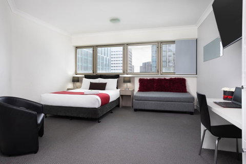 George Williams Hotel - Tourism Caloundra 4