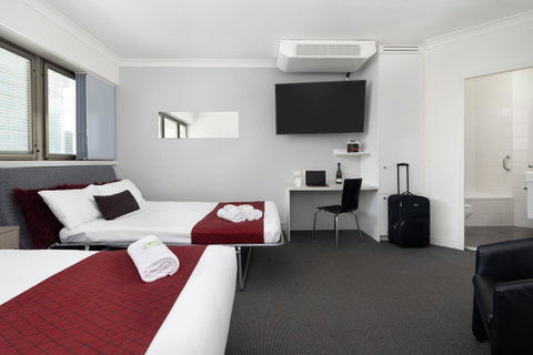 George Williams Hotel - Tourism Caloundra 7