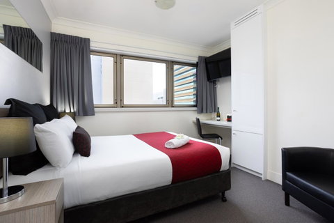 George Williams Hotel - Tourism Caloundra 11