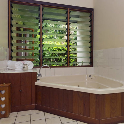 Allumbah Pocket Cottages - Tourism Caloundra 33