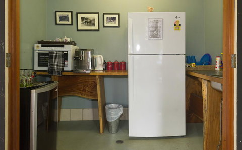 Allumbah Pocket Cottages - Tourism Caloundra 39