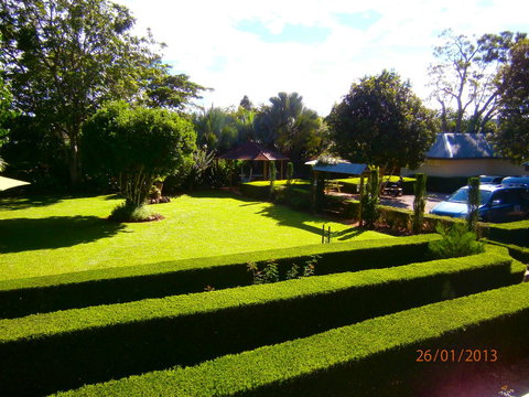 Allumbah Pocket Cottages - Tourism Caloundra 16