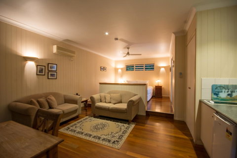 Allumbah Pocket Cottages - Tourism Caloundra 12