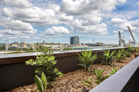 Evolution Apartments - Tourism Caloundra 8