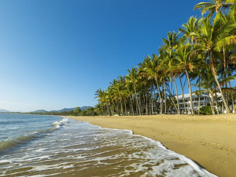 Palm Cove Beach Apartment - Tourism Caloundra 23