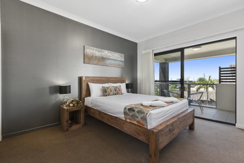 La Vida On Anzac - Tourism Caloundra 26