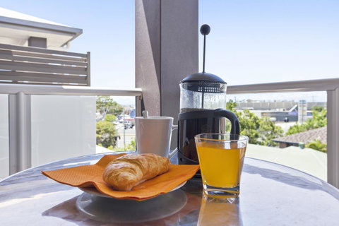 La Vida On Anzac - Tourism Caloundra 2