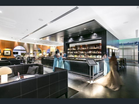 H Star Residences-- Paradise Stayz - Tourism Caloundra 15