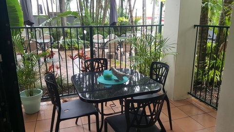 Jackies Holiday Apartment - Tourism Caloundra 11