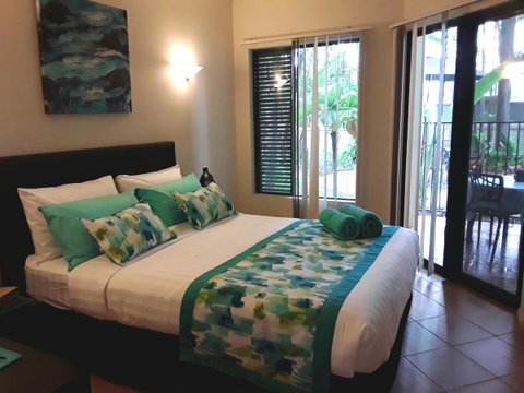 Jackies Holiday Apartment - Tourism Caloundra 5