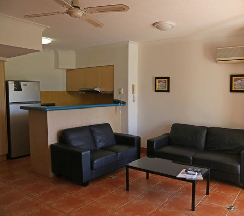 Aruba Beach Resort - Tourism Caloundra 21