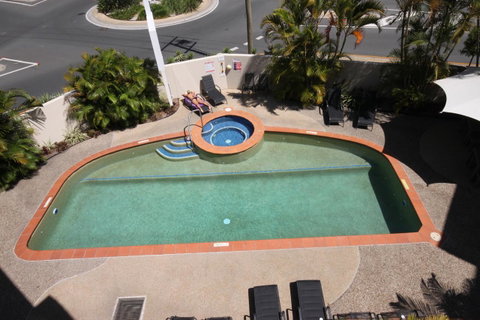Aruba Beach Resort - Tourism Caloundra 18