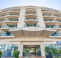 Central Cosmo Apartment Hotel - Tourism Caloundra