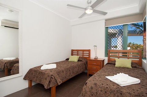 The Norfolks On Moffat Beach - Tourism Caloundra 33