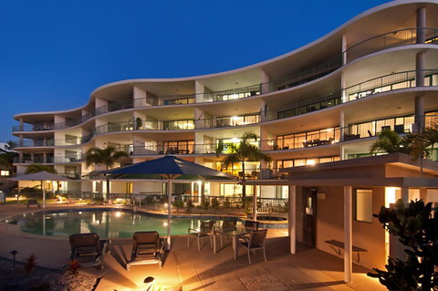 The Norfolks On Moffat Beach - Tourism Caloundra 39