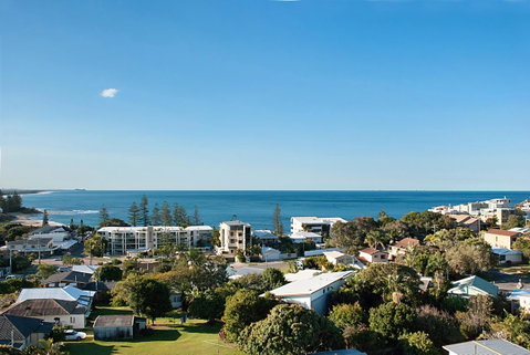 The Norfolks On Moffat Beach - Tourism Caloundra 6