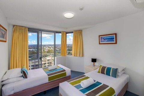 Catalina Resort - Tourism Caloundra 8