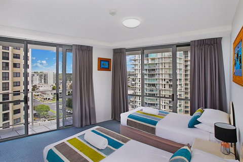 Catalina Resort - Tourism Caloundra 10