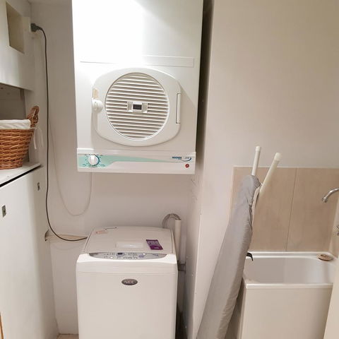 Gemini Court Holiday Apartments - Tourism Caloundra 27