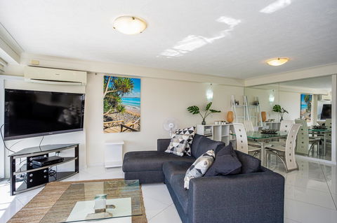 Gemini Court Holiday Apartments - Tourism Caloundra 5