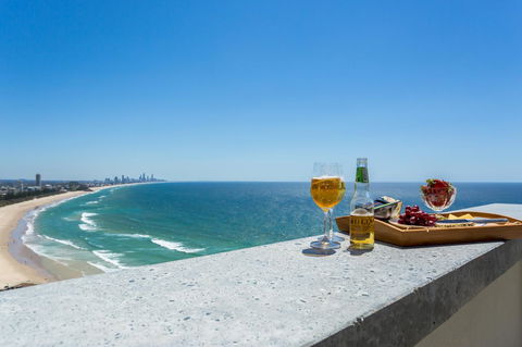 Gemini Court Holiday Apartments - Tourism Caloundra 2