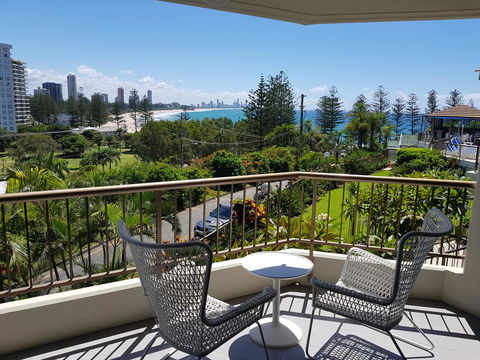 Gemini Court Holiday Apartments - Tourism Caloundra 36