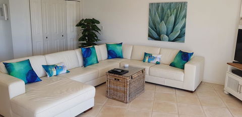 Gemini Court Holiday Apartments - Tourism Caloundra 24