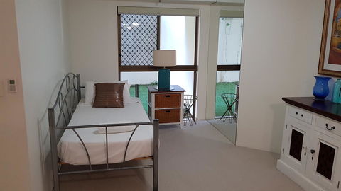 Gemini Court Holiday Apartments - Tourism Caloundra 14