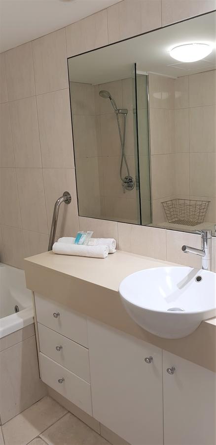 Gemini Court Holiday Apartments - Tourism Caloundra 20
