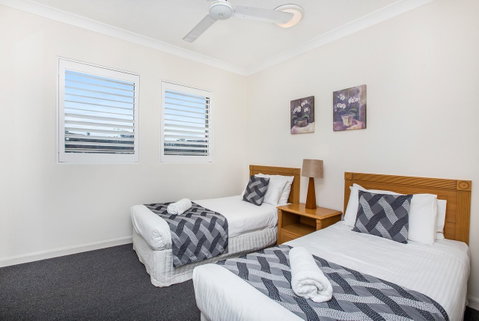 Bridgewater Terraces - Tourism Caloundra 27