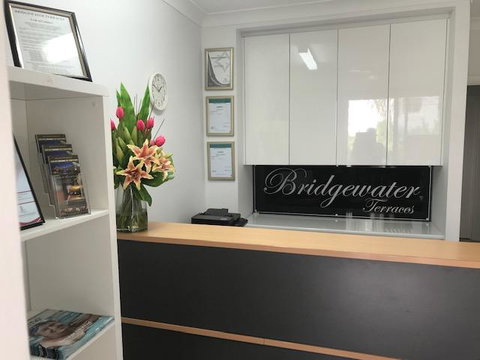Bridgewater Terraces - Tourism Caloundra 3