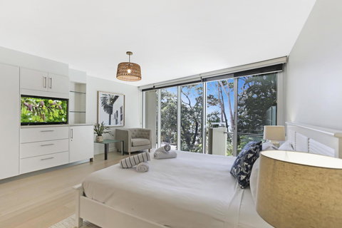Little Cove Court - Tourism Caloundra 11