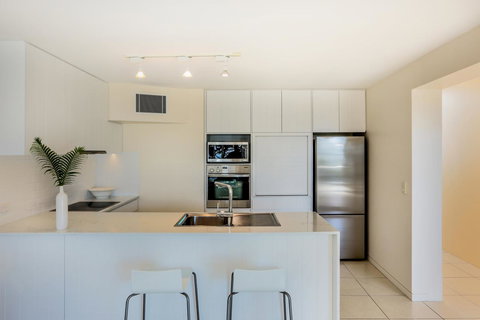 Little Cove Court - Tourism Caloundra 21