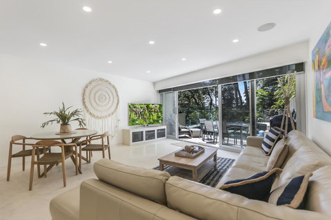 Little Cove Court - Tourism Caloundra 6
