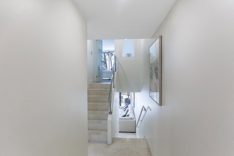 Little Cove Court - Tourism Caloundra 14