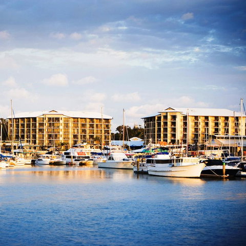 Mantra Hervey Bay - Tourism Caloundra 12