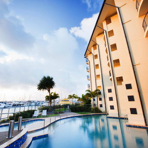 Mantra Hervey Bay - Tourism Caloundra 11