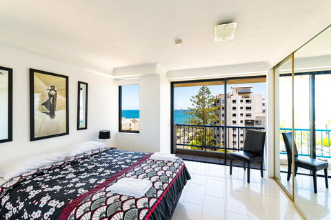 Burgess @ Kings Beach Apartments - Tourism Caloundra 21